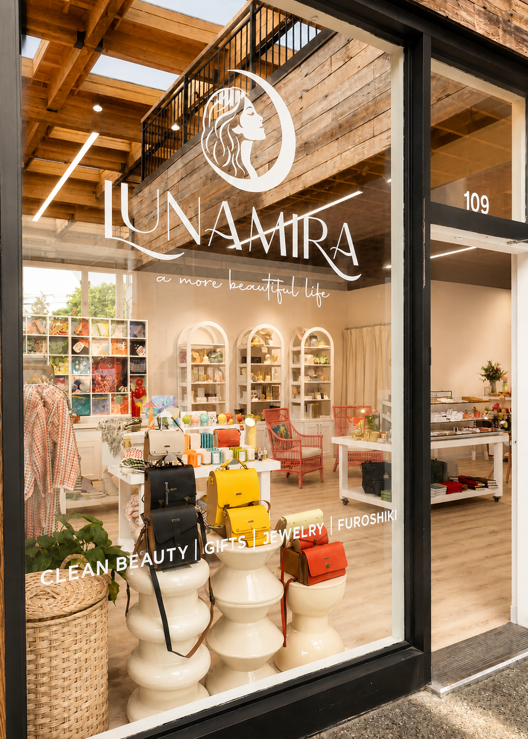 Lunamira